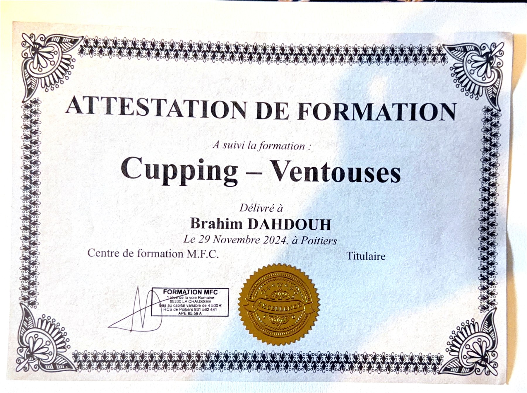 Attestation de Formation Cupping - Ventouses délivrée à Brahim Dahdouh le 29 novembre 2024 à Poitiers par le Centre M.F.C.